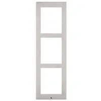 2N IP Verso - Rám pro instal., 3 moduly