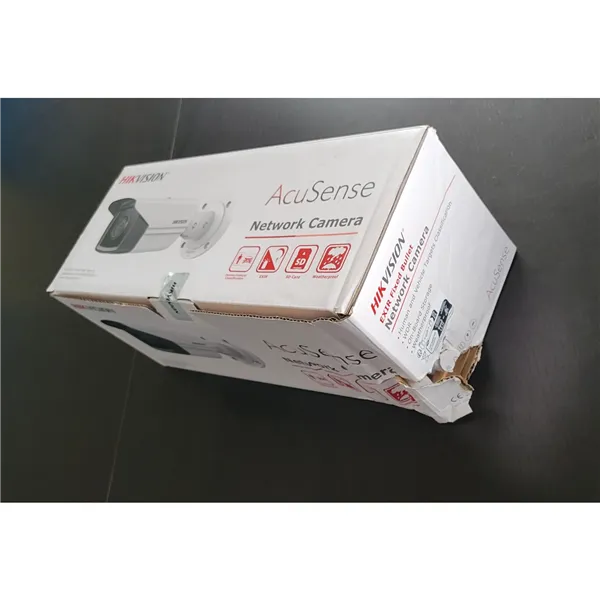 DS-2CD2T43G2-2I(2.8mm) - Poškozený obal