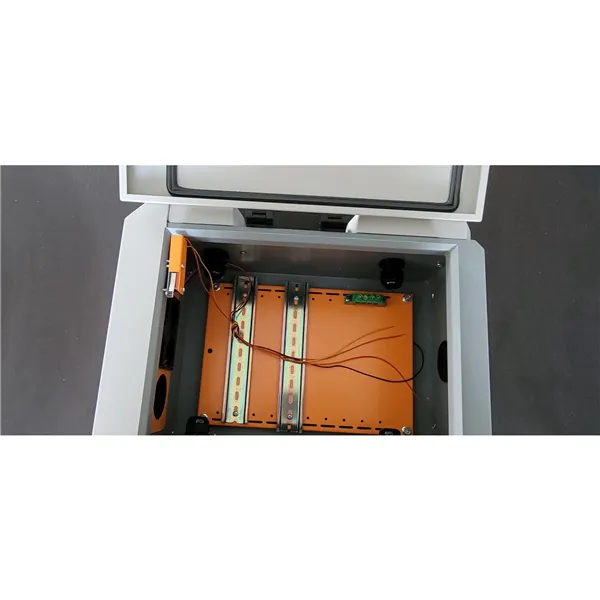 IOT BOX M - Vystavený kus