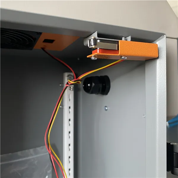 IOT BOX L
